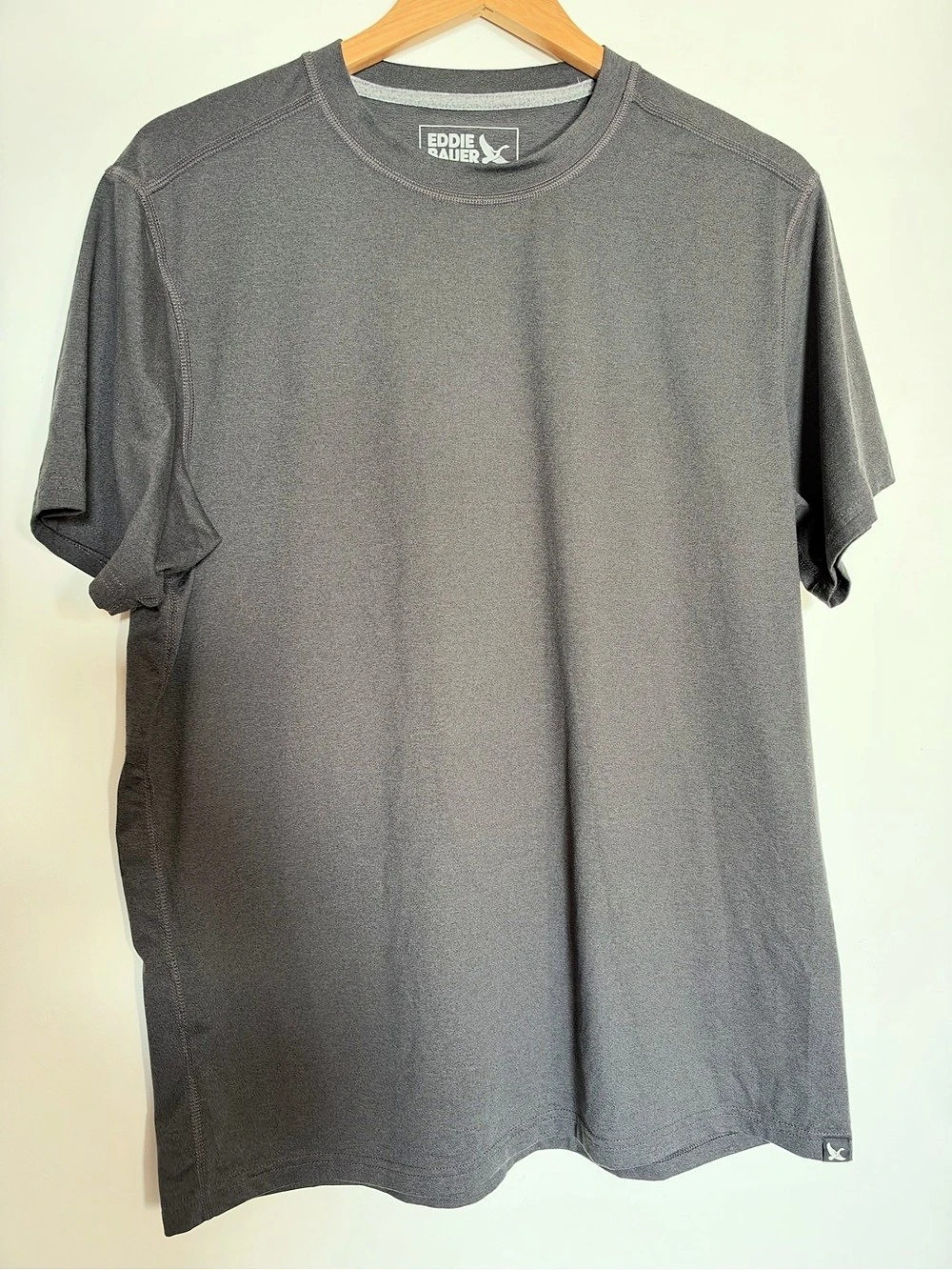 Eddie Bauer Men's Mountain Trek Short-Sleeve T-Shirt Gray Medium